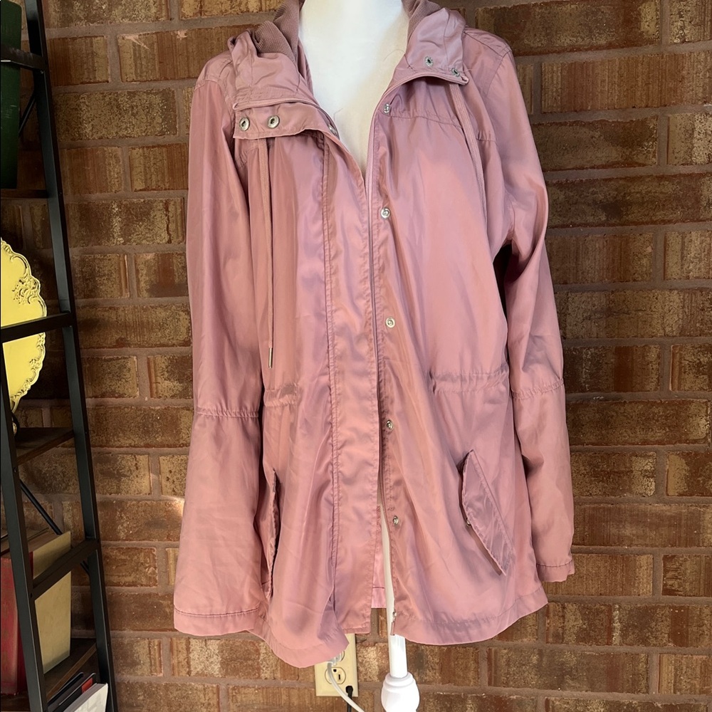 ATHLETIC COLLECTION by 26 International Women's Pale Pink Hooded Windbreaker L